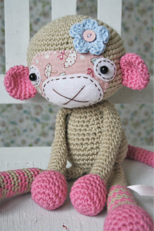 Amigurumi Monkey girl | Crochet toy pattern | lilleliis