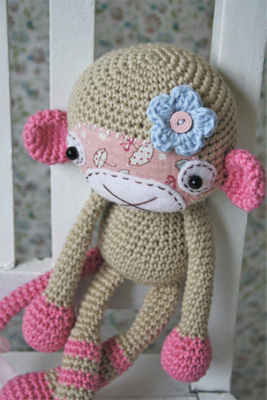 Amigurumi Monkey girl | Crochet toy pattern | lilleliis