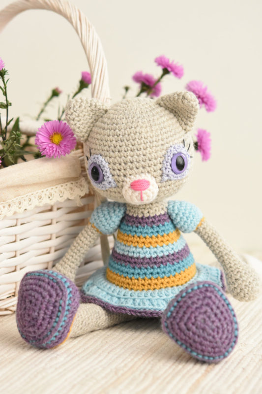 Hilda the Ragamuffin | Amigurumi crochet pattern | lilleliis