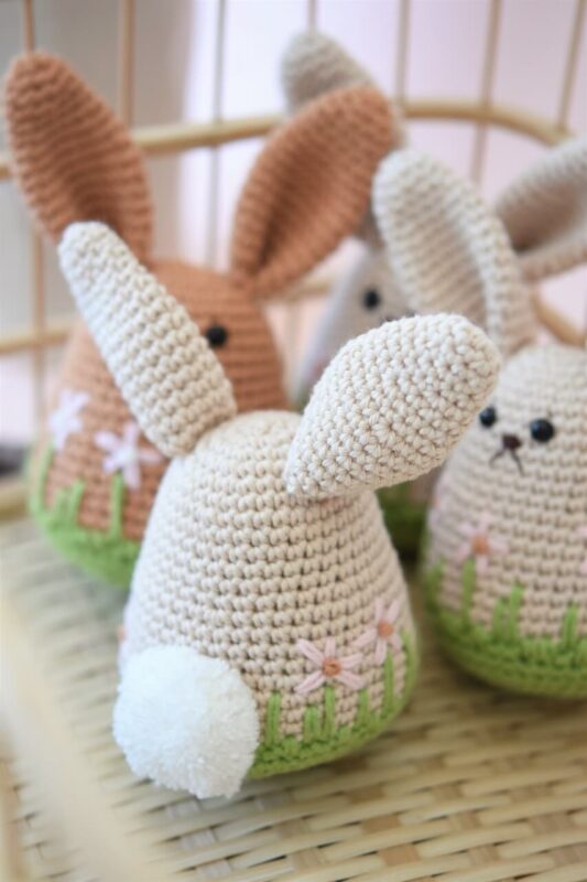 Spring bunny - amigurumi pattern | DIY Easter bunny eggs | lilleliis