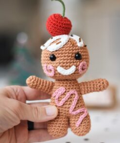 amigurumi gingerbread man