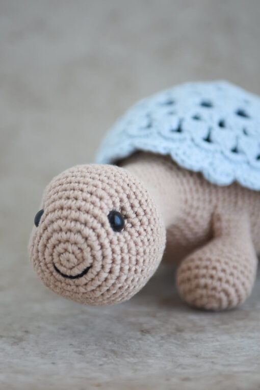 crochet tortoise blue lace shell