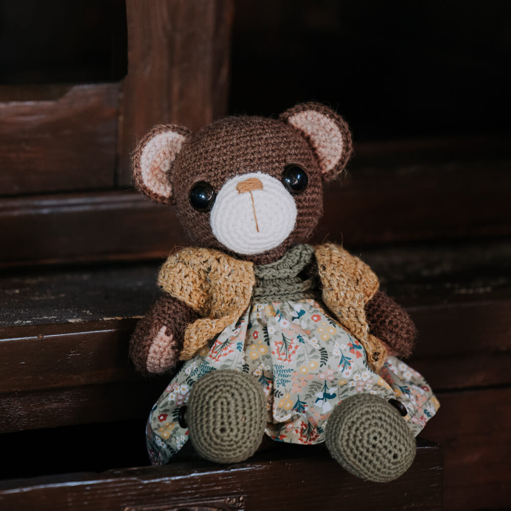 crochet teddy girl Elma