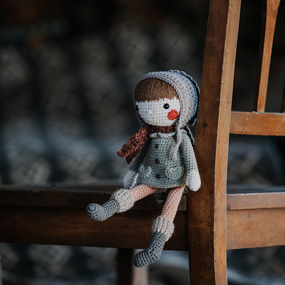 crochet doll Hanna